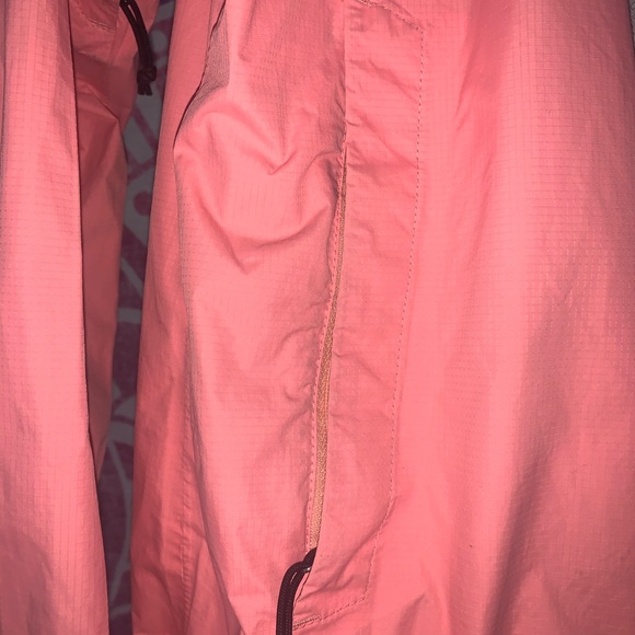 The North Face Peach Waterproof Rain Jacket - Picture 3 of 11